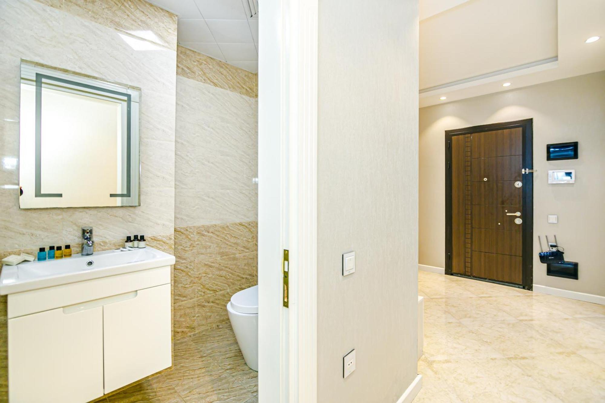 Park Azure Luxury By Housing *
